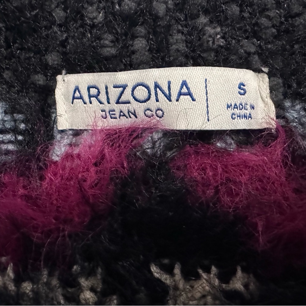 Arizona Jean Fuzzy Cropped Sweater Knit Black & Grey Long Sleeve Sz Small Junior - Picture 8 of 9